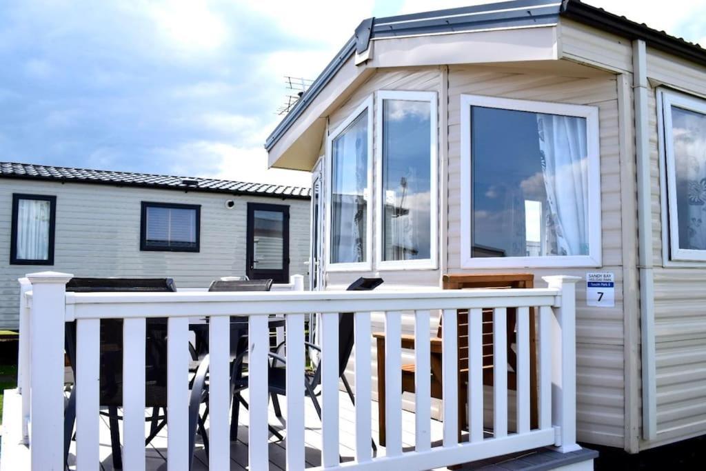 Cosy & Modern Private Seaview Caravan North Seaton Экстерьер фото